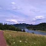 Dom Nad Jeziorem Hubka Przy Sciezce Rowerowej Velo Dunajec I Velo Czorsztyn Alloggio in famiglia *