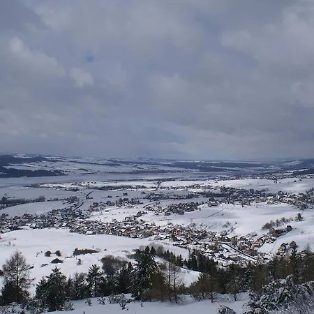 民宿 Dom Nad Jeziorem Przy Sciezce Rowerowej Velo Dunajec I Velo Czorsztyn *