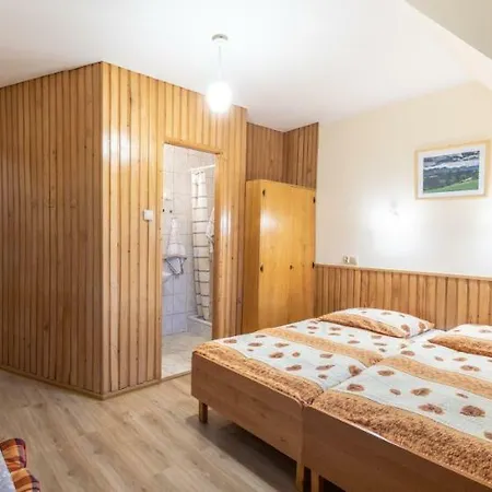 Dom Nad Jeziorem Hubka Przy Sciezce Rowerowej Velo Dunajec I Velo Czorsztyn Maniowy