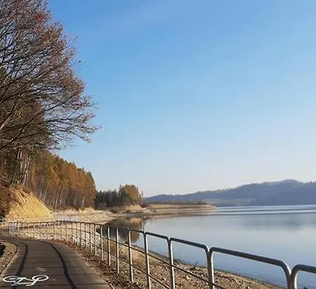 Dom Nad Jeziorem Hubka Przy Sciezce Rowerowej Velo Dunajec I Velo Czorsztyn Maniowy